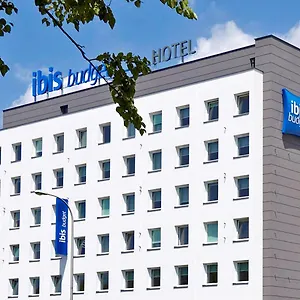 Ibis Budget West Station Hotell
